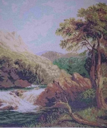 Góry i potok- obraz haftowany