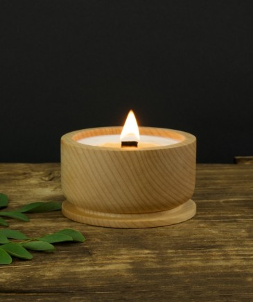 Sojowa świeca zero waste w drewnie klonowym