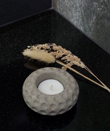 Świecznik na tealighty z betonu MR handmade