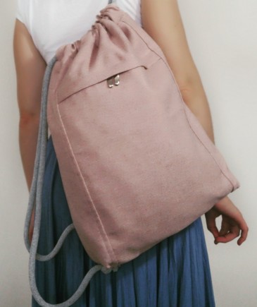 Różowy worko-plecak